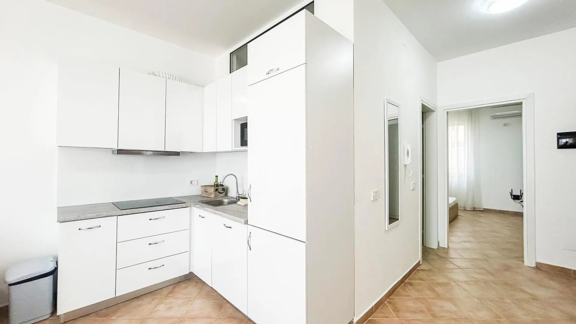 Top Sea View Apartment ドゥラス アルバニア